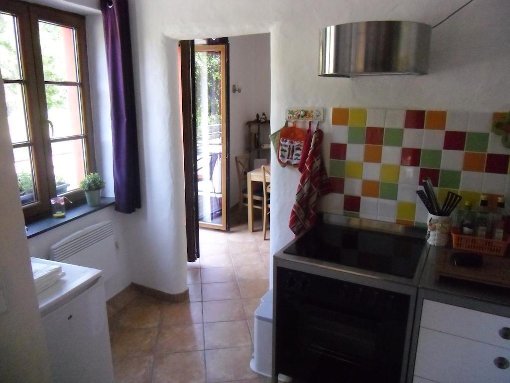 Vakantiehuis "Het Rode Huis" ทรัยส์-คาร์เดิน ภายนอก รูปภาพ