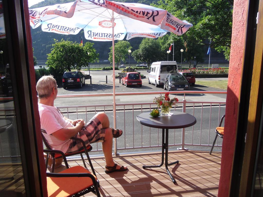 Vakantiehuis "Het Rode Huis" ทรัยส์-คาร์เดิน ภายนอก รูปภาพ