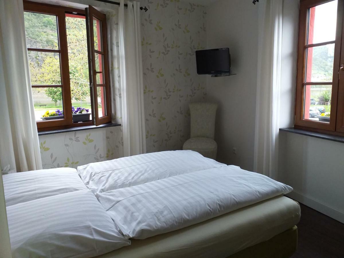 Vakantiehuis "Het Rode Huis" ทรัยส์-คาร์เดิน ภายนอก รูปภาพ